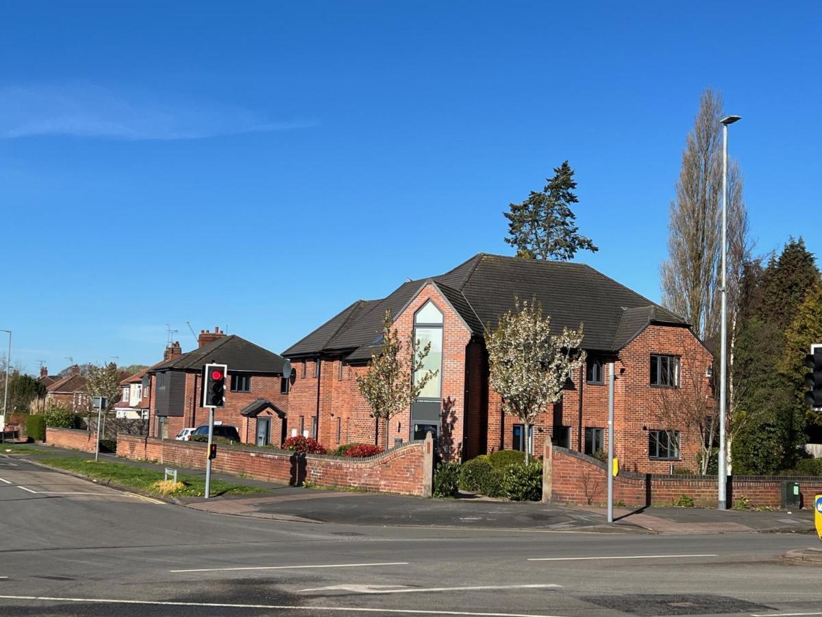 Cross Court, Stafford By Bell Apartments Buitenkant foto